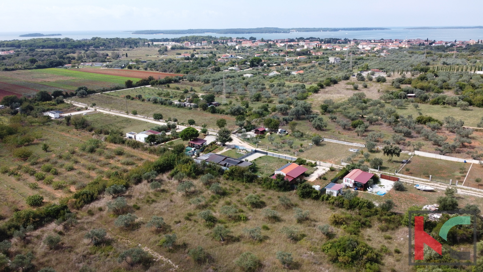 ISTRA&comma; FA&Zcaron;ANA&comma; POLJOPRIVREDNO ZEMLJI&Scaron;TE SA MASLINAMA&comma; &num;PRODAJA