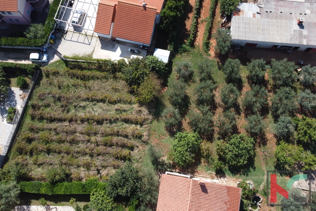 Land, 604 m2, For Sale, Valbandon
