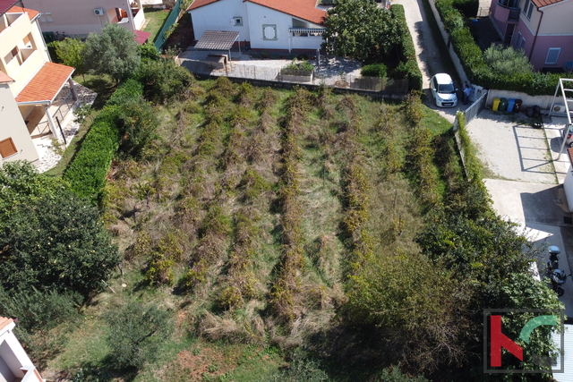 Land, 604 m2, For Sale, Valbandon