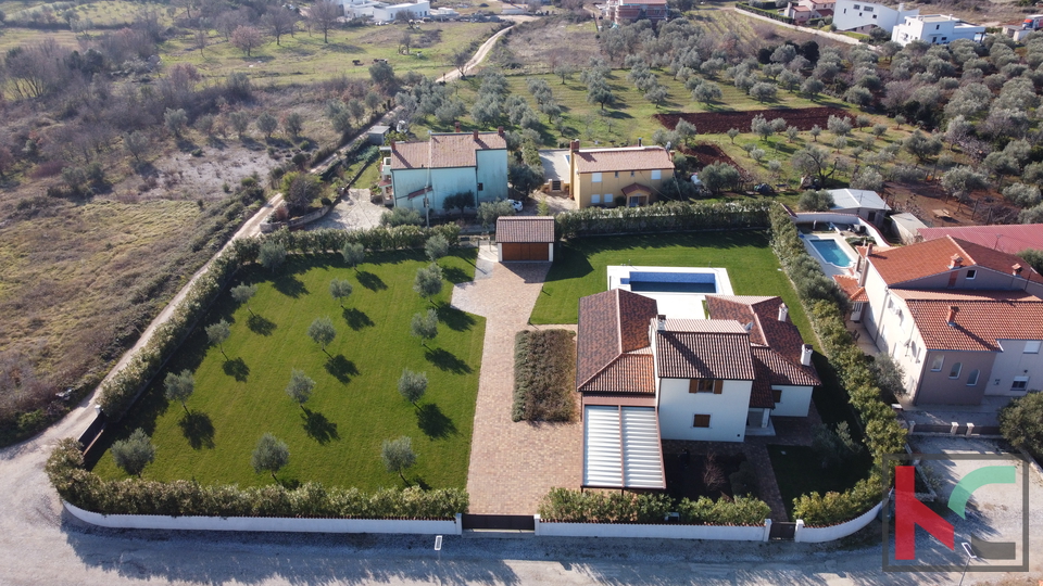 VILA S POGLEDOM NA BRIJUNE I VELIKOM OKU&Cacute;NICOM&comma; &num;PRODAJA