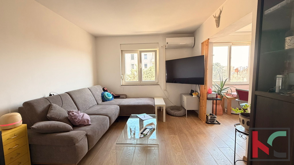 Apartment&comma; 60 m2&comma; For Sale&comma; Pula - Ka&scaron;tanjer