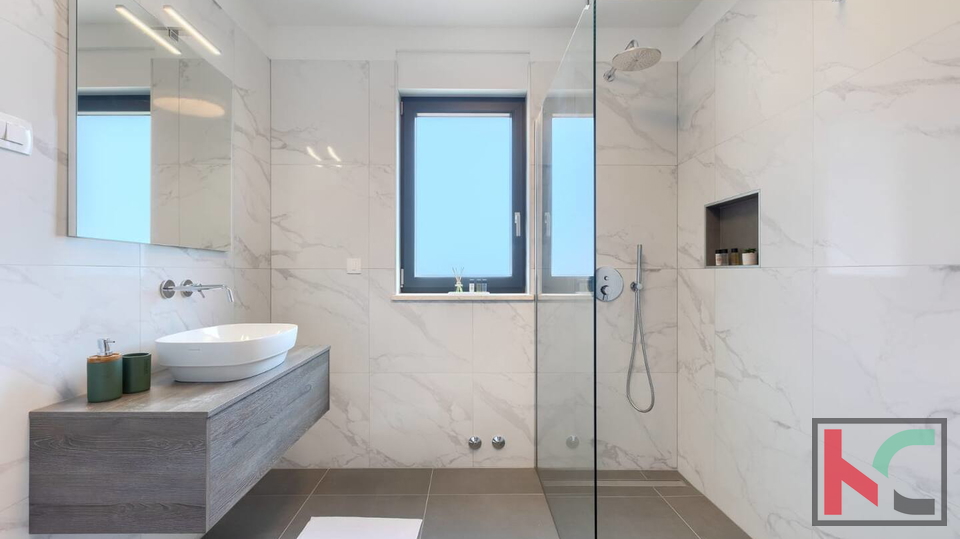 ISTRA&comma; SVETVIN&Ccaron;ENAT&comma; MODERNA OAZA LUKSUZA 272m2&comma; &num;PRODAJA