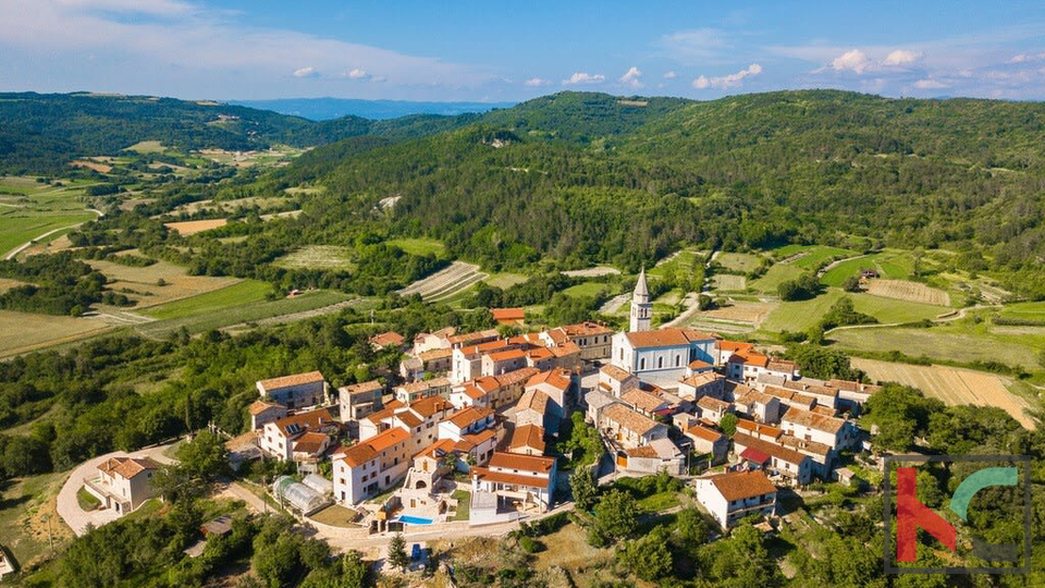 Hi&scaron;a&comma; 200 m2&comma; Prodaja&comma; &Zcaron;minj