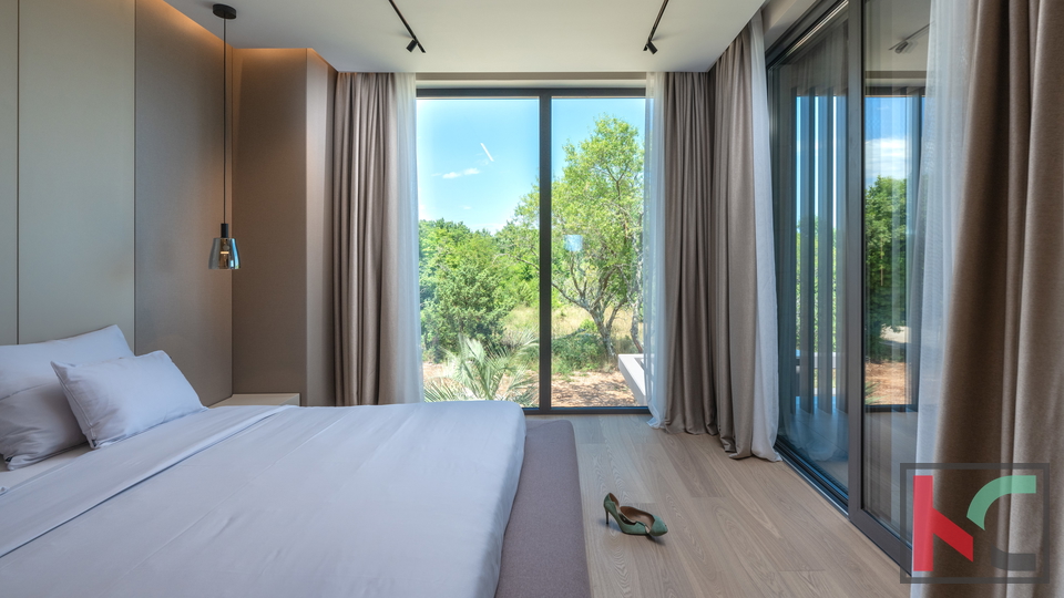 ISTRA&comma; MODERNA VILA S POGLEDOM NA MORE&comma; &num;PRODAJA