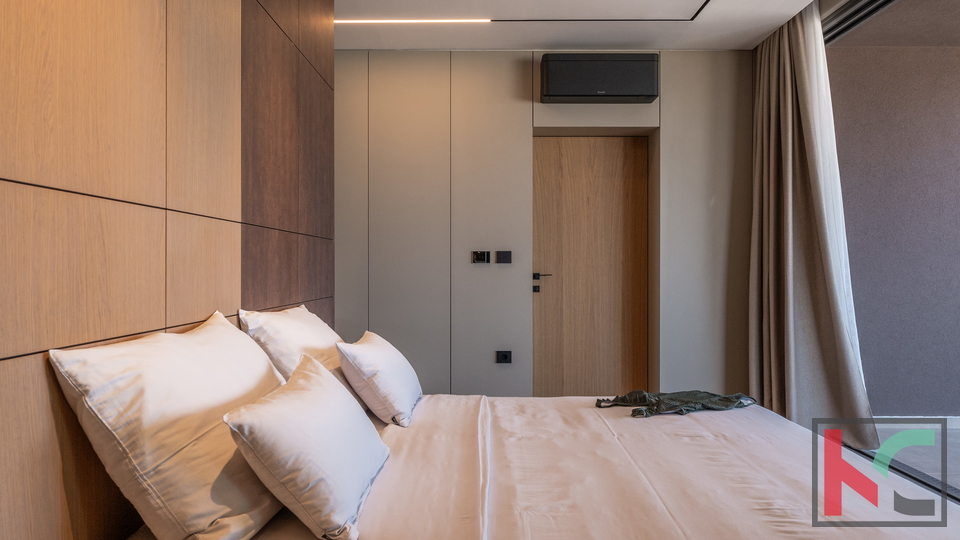 ISTRA&comma; MODERNA VILA S POGLEDOM NA MORE&comma; &num;PRODAJA