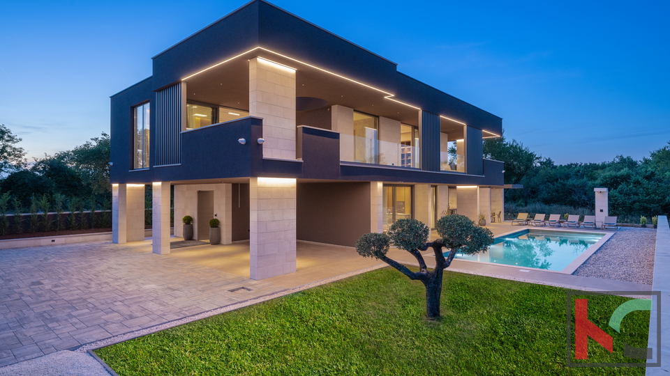 ISTRA&comma; MODERNA VILA S POGLEDOM NA MORE&comma; &num;PRODAJA