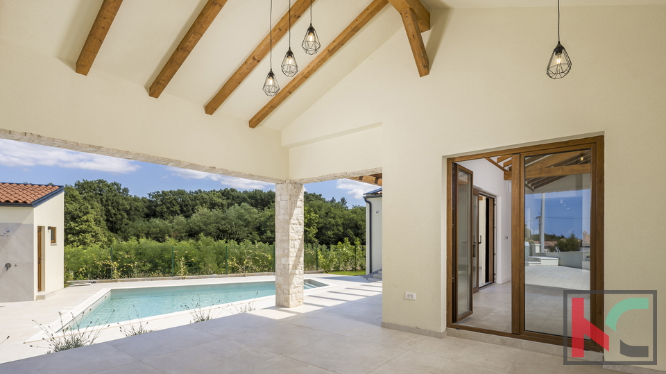LUKSUZNA VILA, 200m2,TINJAN, #PRODAJA