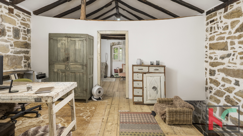 ISTRA, BOLJUN, WIR VERKAUFEN EIN DORF AN EINER FANTASTISCHEN LAGE MIT SCHÖNEM AUSBLICK #VERKAUF