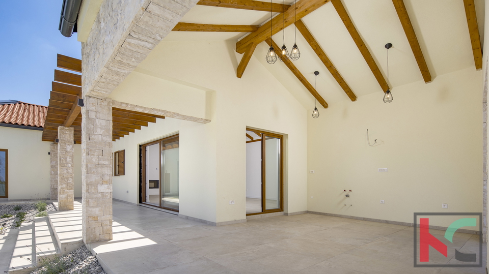 LUKSUZNA VILA, 200m2,TINJAN, #PRODAJA