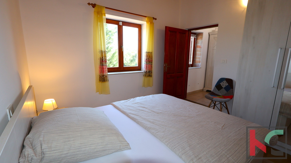 ISTRA, SVETVINČENAT, KUĆA SA BAZENOM, MIRNA LOKACIJA #PRODAJA