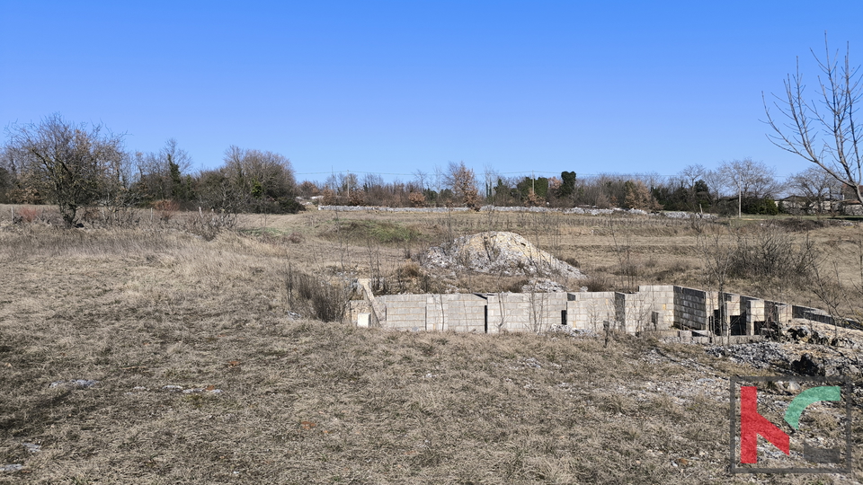 CENTRALNA ISTRA, GRAĐEVINSKO ZEMLJIŠTE 1255 M2 #PRODAJA