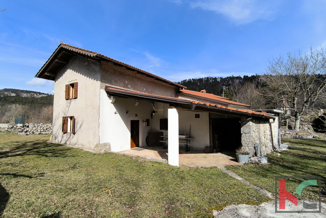 ISTRIA, LANIŠĆE, RENOVATED HOUSE ON THE SLOPES OF ĆIĆARIJA #FOR SALE