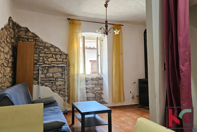 PULA, CENTAR, DVOSOBAN STAN U PRIZEMLJU, 31M2 #PRODAJA