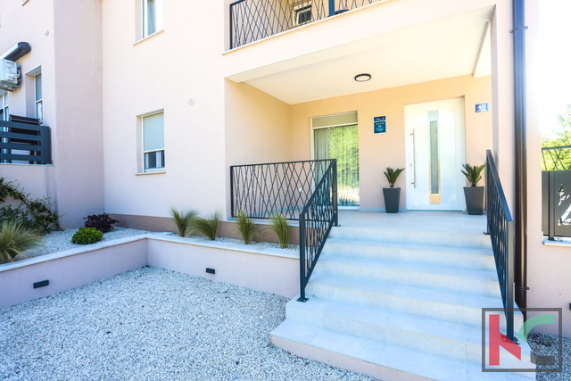 Hiša, 160 m2, Prodaja, Poreč - Nova Vas