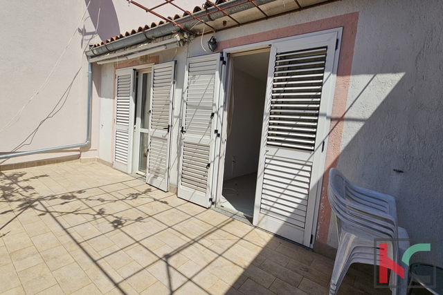 Hiša, 65 m2, Prodaja, Rovinj