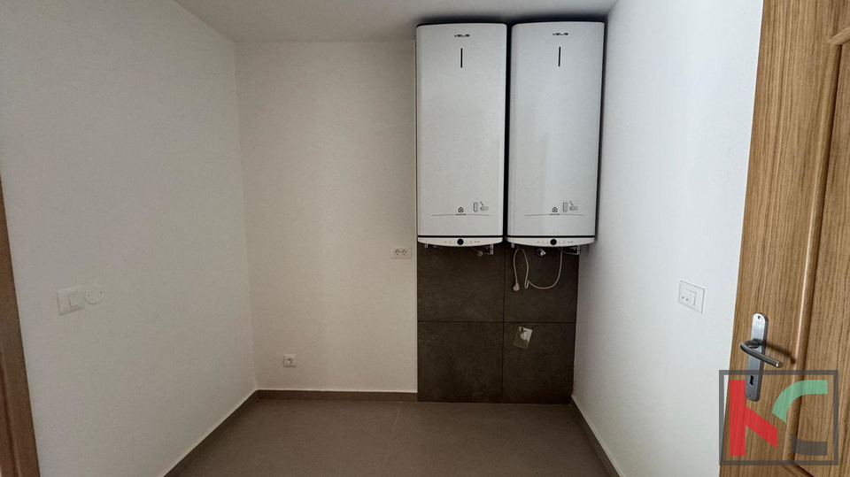 ISTRA, MANJADVORCI, REKONSTRUIRANA KUĆA SA BAZENOM, #PRODAJA