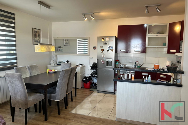 Wohnung, 82 m2, Verkauf, Pula