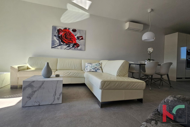 Wohnung, 109 m2, Verkauf, Pula - Gregovica