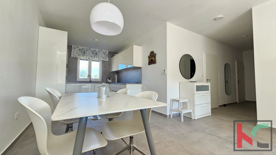 Wohnung, 109 m2, Verkauf, Pula - Gregovica