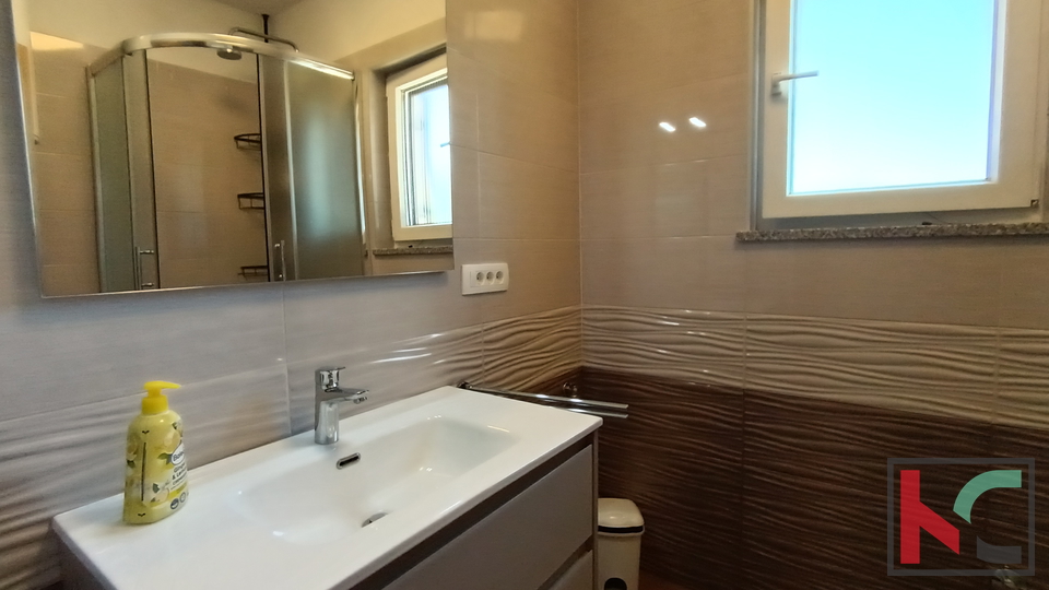 ROVINJ, MODERNA KUĆA S BAZENOM I MASLINIKOM, BLIZINA MORA, #PRODAJA