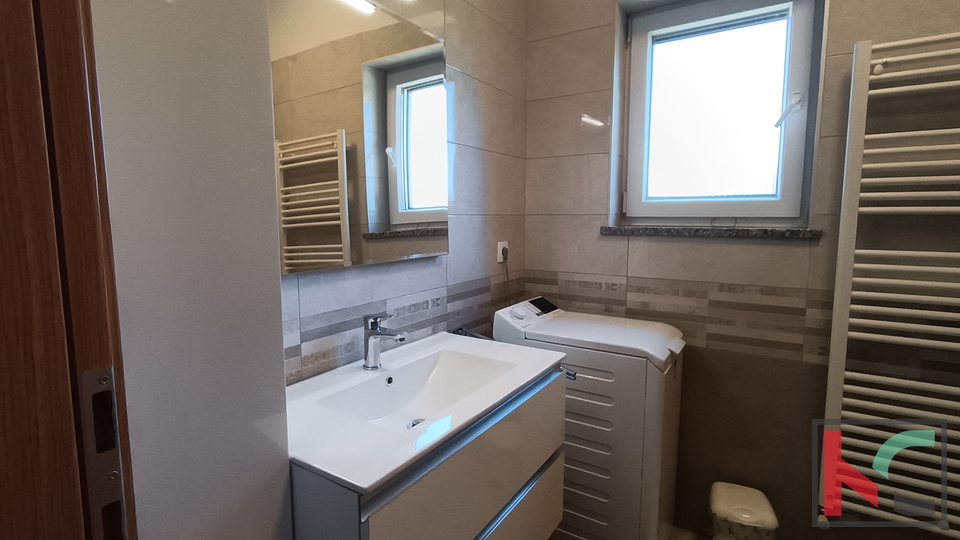 ROVINJ, MODERNA KUĆA S BAZENOM I MASLINIKOM, BLIZINA MORA, #PRODAJA