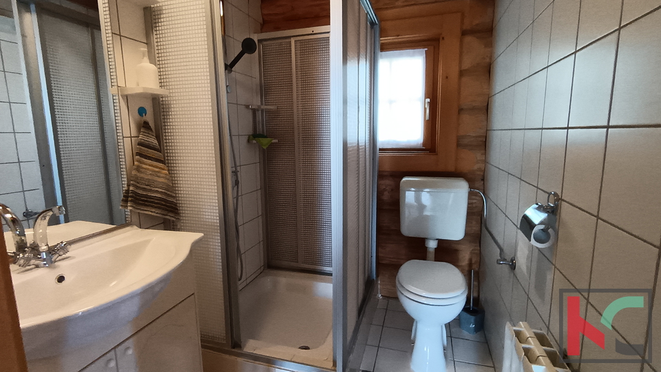ISTRA, POREČ, JEDINSTVENA DRVENA KUĆA S POGLEDOM NA MORE, #PRODAJA