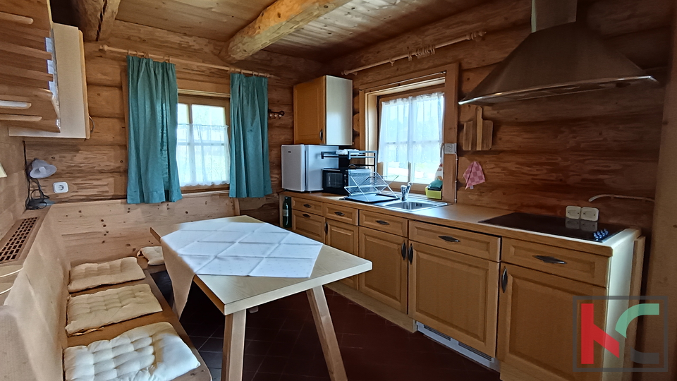 ISTRA, POREČ, JEDINSTVENA DRVENA KUĆA S POGLEDOM NA MORE, #PRODAJA