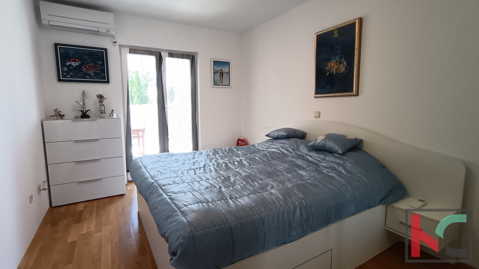 ISTRA, POREČ, STAN S 2 SPAVAĆE SOBE I PRIVATNIM BAZENOM, #PRODAJA