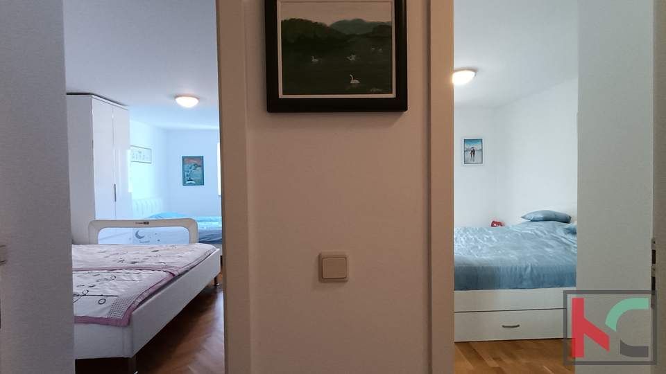 ISTRA, POREČ, STAN S 2 SPAVAĆE SOBE I PRIVATNIM BAZENOM, #PRODAJA