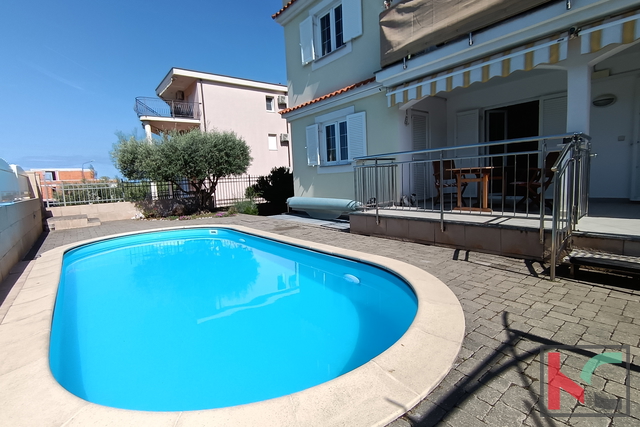 ISTRA, POREČ, APPARTAMENTO CON 2 CAMERE DA LETTO E PISCINA PRIVATA, #VENDITA
