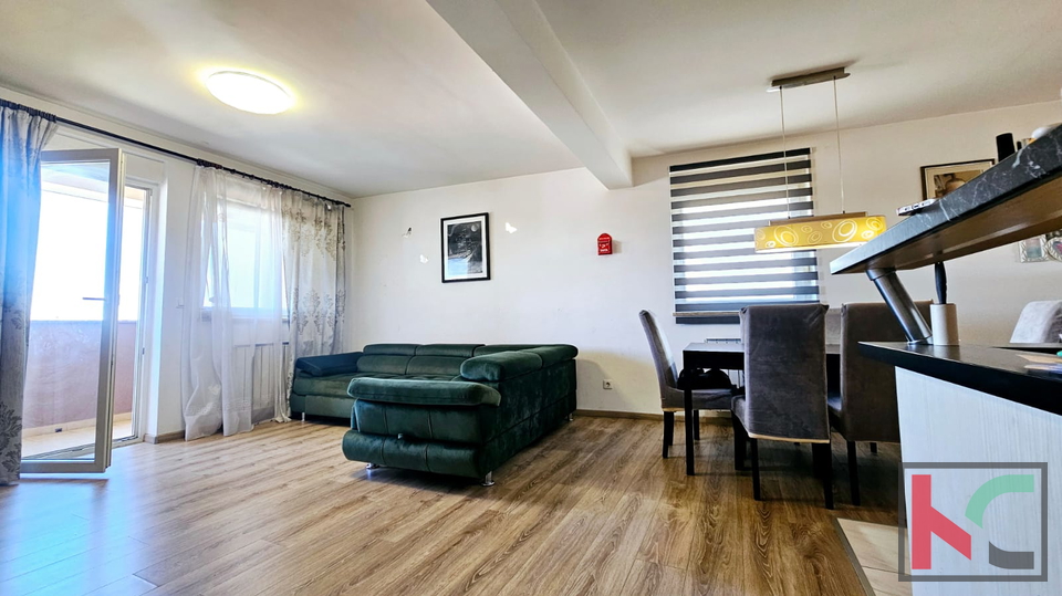 PULA, VIDIKOVAC, PREKRASAN SUNČANI STAN  SA LIFTOM, 2SS+DB #PRODAJA