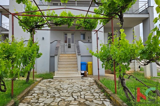Hiša, 381 m2, Prodaja, Pula - Valdebek