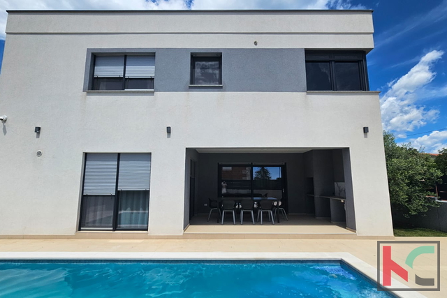 Haus, 172 m2, Verkauf, Pula - Šikići