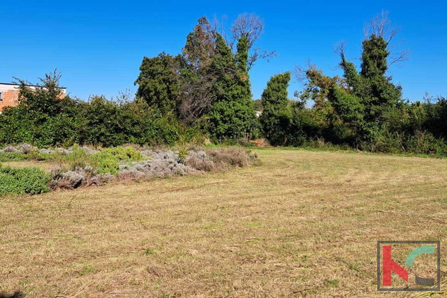 Land, 796 m2, For Sale, Ližnjan - Šišan