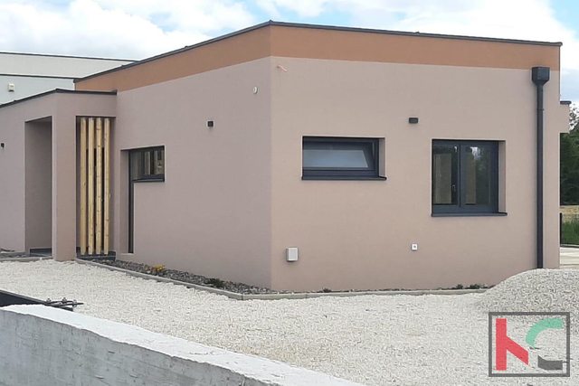 House, 106 m2, For Sale, Svetvinčenat - Štokovci