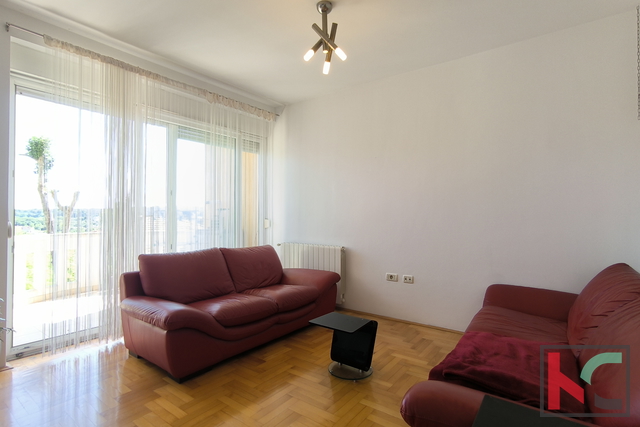 PULA, GREGOVICA, STAN 49 M2 SA CENTRALNIM GRIJANJEM #PRODAJA