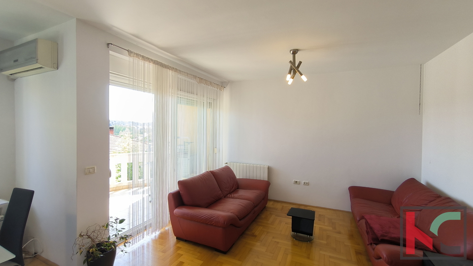 PULA, GREGOVICA, STAN 49 M2 SA CENTRALNIM GRIJANJEM #PRODAJA