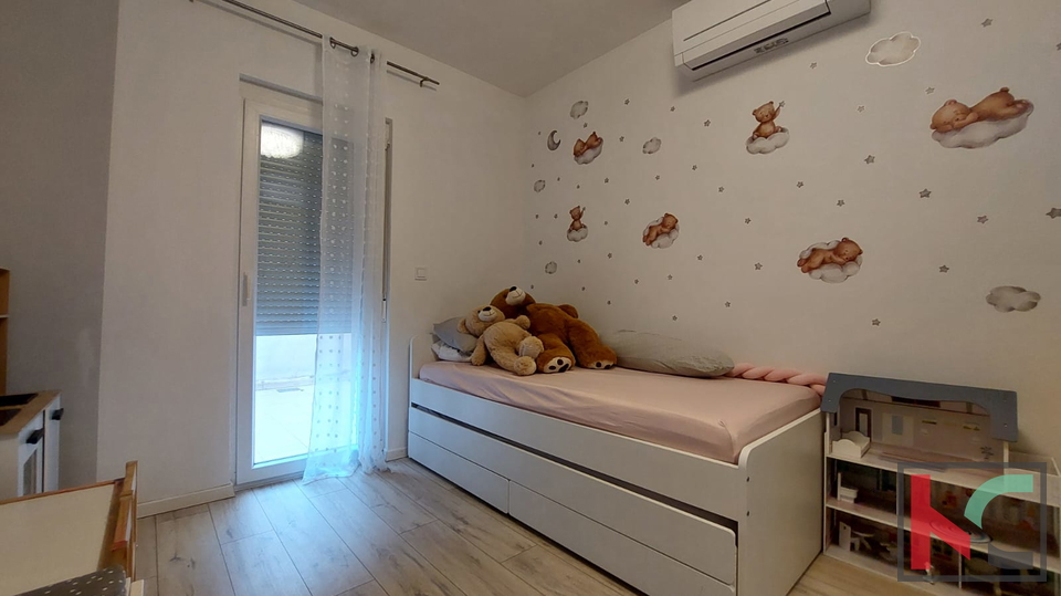 PULA, GREGOVICA, TROSOBNI STAN SA VRTOM, PRODAJA