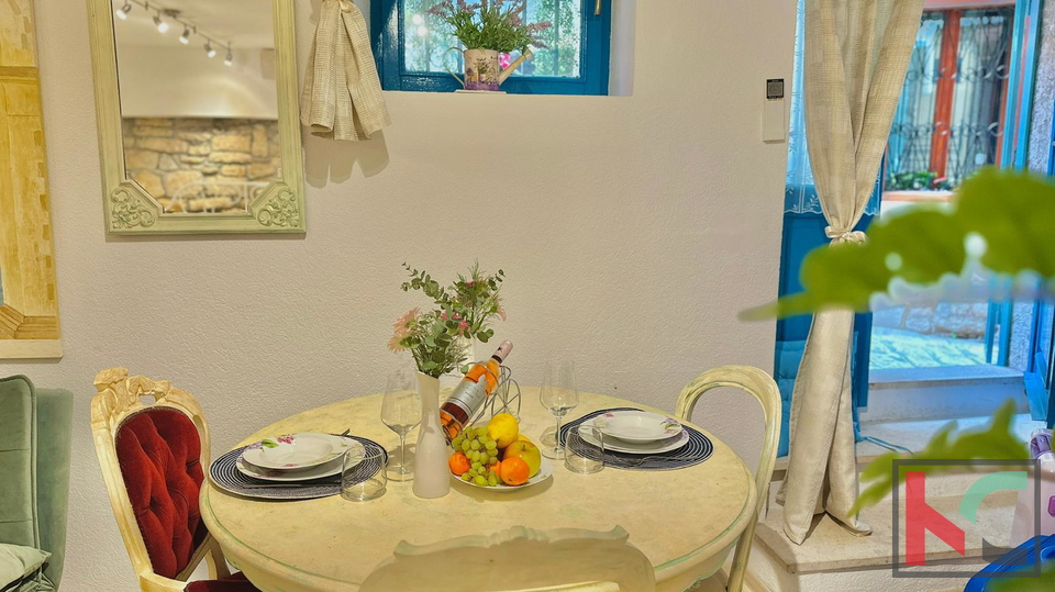 ROVINJ, CENTAR,  SAVRŠEN STAN ZA NAJAM  #PRODAJA