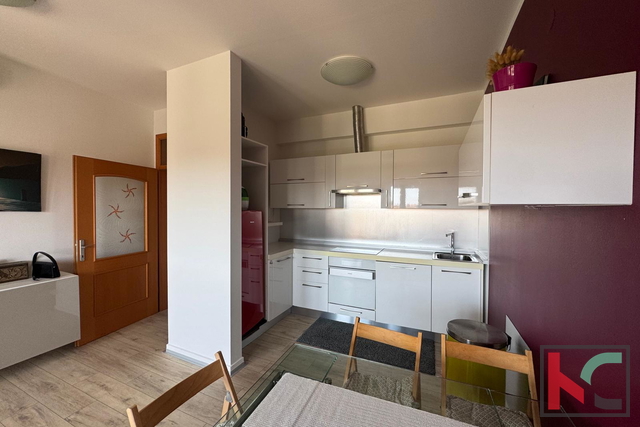 Apartment, 83 m2, For Sale, Ližnjan