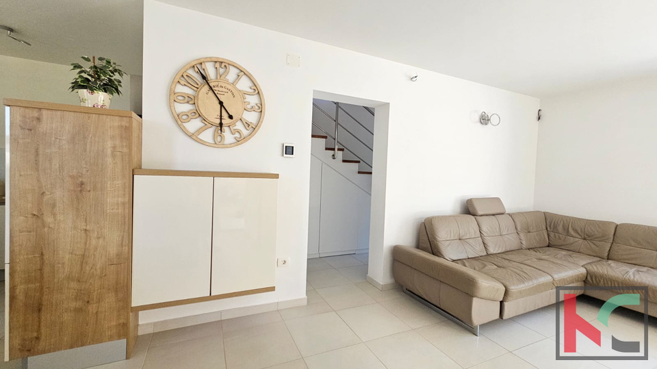 KUĆA NA TRI ETAŽE PREMANTURA, POGLED MORE 130M2 #PRODAJA