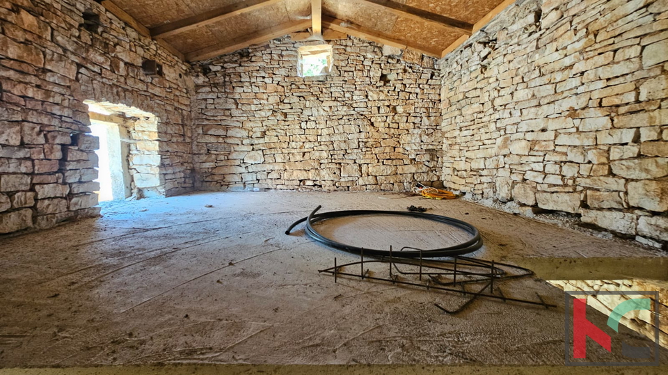 ISTRA, ŽMINJ, KUĆA ZA RENOVACIJU #PRODAJA