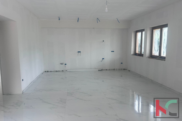 ISTRA, POREČ, STAN U PRIZEMLJU SA VEĆOM OKUĆNICOM, 2SS+DB, #PRODAJA