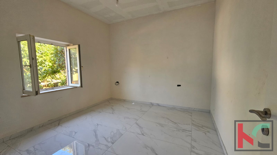 ISTRA, POREČ, STAN U PRIZEMLJU SA VEĆOM OKUĆNICOM, 2SS+DB, #PRODAJA