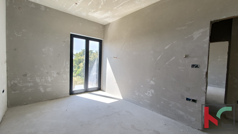 ISTRA, KANFANAR, SAMOSTOJEĆA KUĆA S BAZENOM #PRODAJA