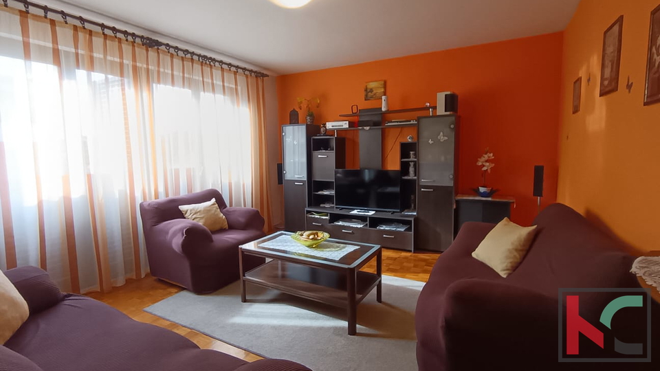 PULA,CENTAR, KOMFORAN STAN,SUPER LOKACIJA,PARKING,#PRODAJA