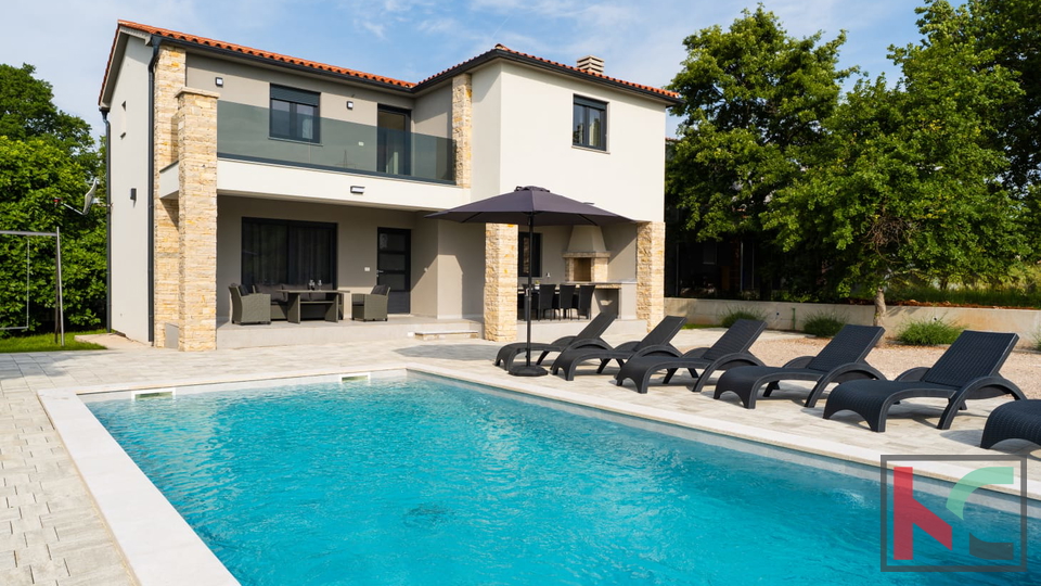 &Lcy;&acy;&bcy;&icy;&ncy;&comma; &ocy;&kcy;&rcy;&iecy;&scy;&tcy;&ncy;&ocy;&scy;&tcy;&icy;&comma; &ocy;&tcy;&dcy;&iecy;&lcy;&softcy;&ncy;&ocy;&scy;&tcy;&ocy;&yacy;&shchcy;&icy;&jcy; &dcy;&ocy;&mcy; &scy; &bcy;&acy;&scy;&scy;&iecy;&jcy;&ncy;&ocy;&mcy; 150 &mcy;2 &num;&pcy;&rcy;&ocy;&dcy;&acy;&zhcy;&acy;