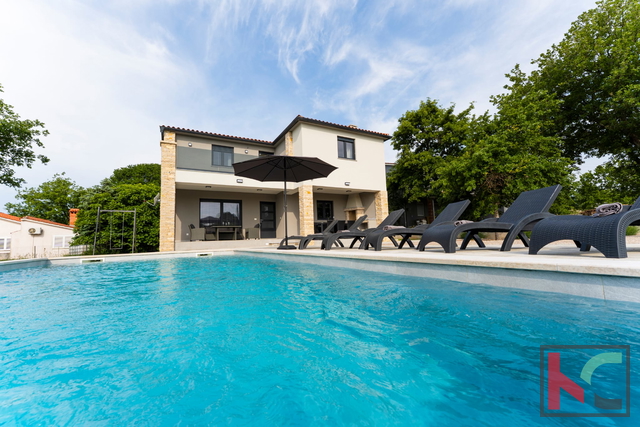Labin, Umgebung, Einfamilienhaus mit Pool von 150 m2 #Verkauf
