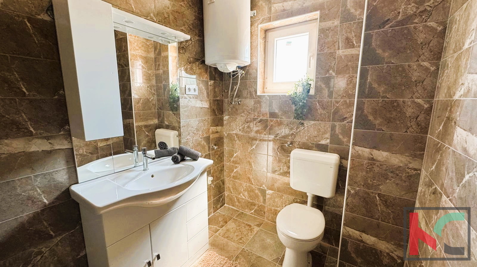 ISTRA&comma; PULA&comma; VALDEBEK&comma; STAN&comma; MIRNA LOKACIJA &num;PRODAJA