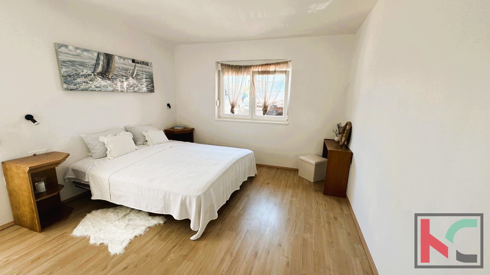 ISTRA&comma; PULA&comma; VALDEBEK&comma; STAN&comma; MIRNA LOKACIJA &num;PRODAJA